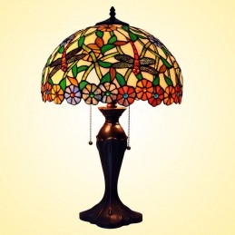 Tiffany retro bordslampa i...