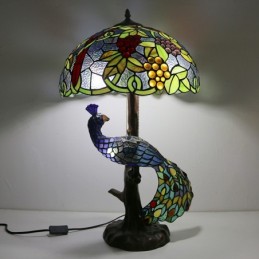 Tiffany stil bordslampa med...